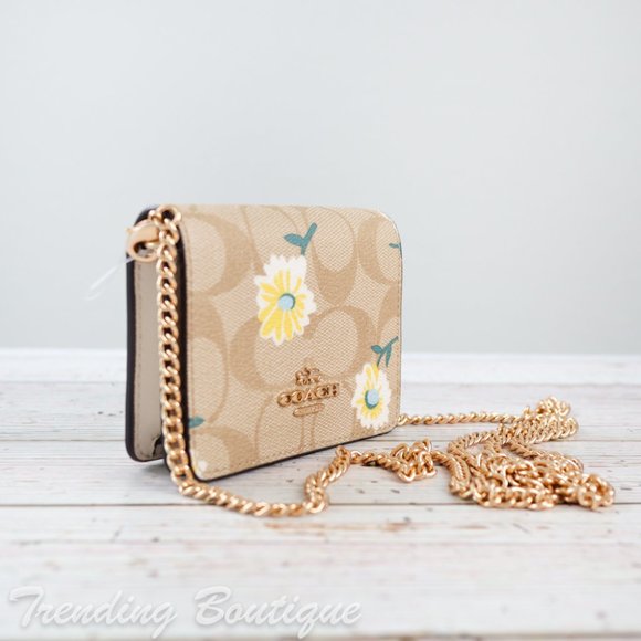 Coach Bags Nwt Coach Mini Wallet Crossbody With Daisy Poshmark